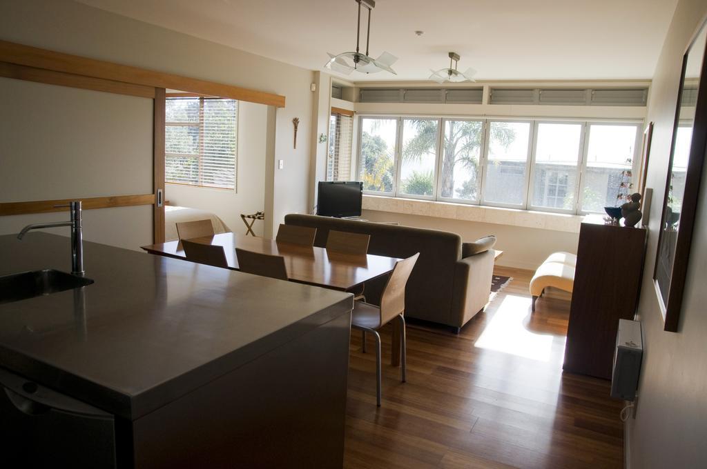 The Sands Waiheke Aparthotel Onetangi Esterno foto